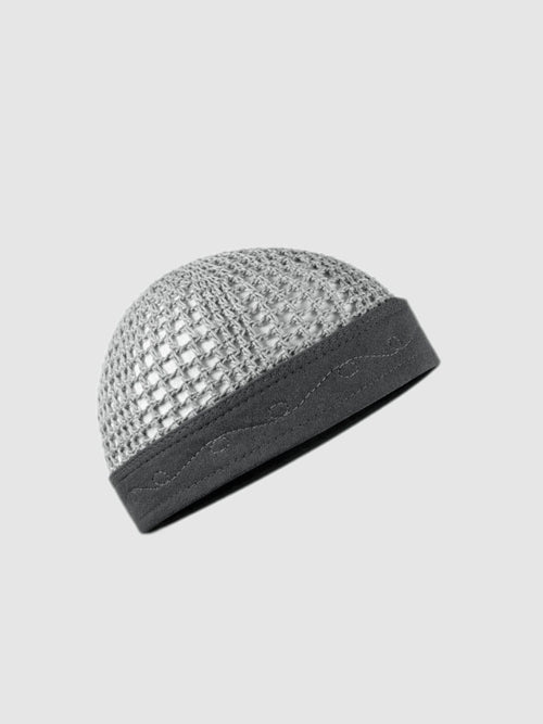 Kufi egipcio en gris – vista frontal