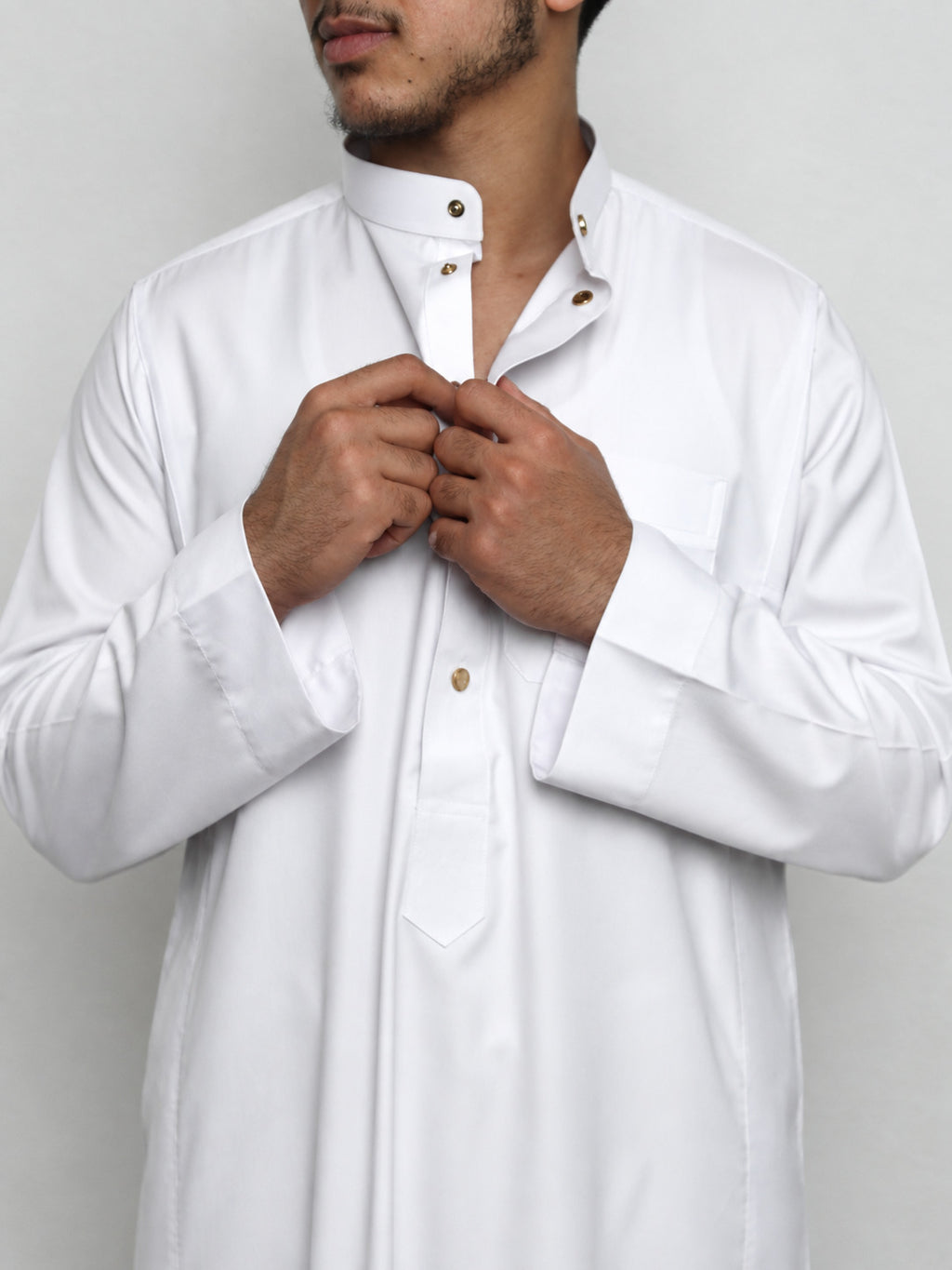 Thobe premium blanco con botones