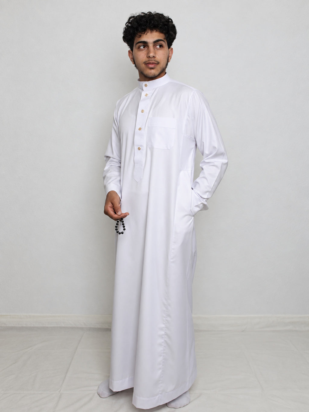 Thobe premium blanco con botones